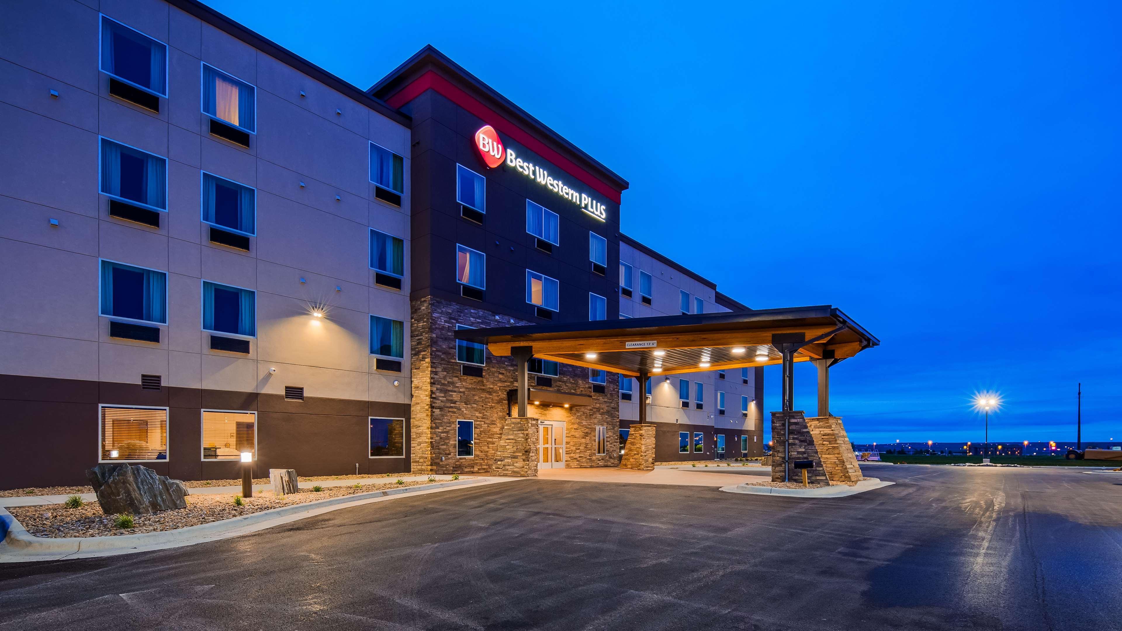 Best Western Plus Rapid City Rushmore Hotel Buitenkant foto